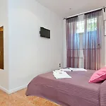 Rental In Rome Paglia Apartment