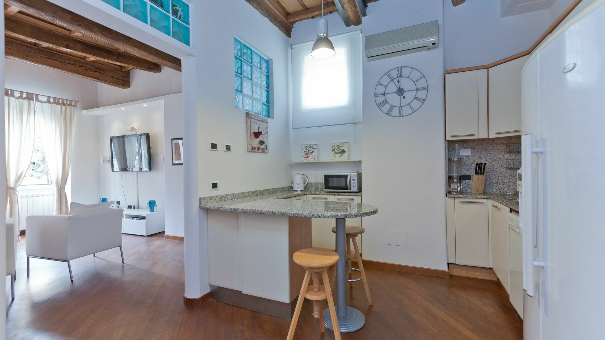 In Paglia Apartment Rom